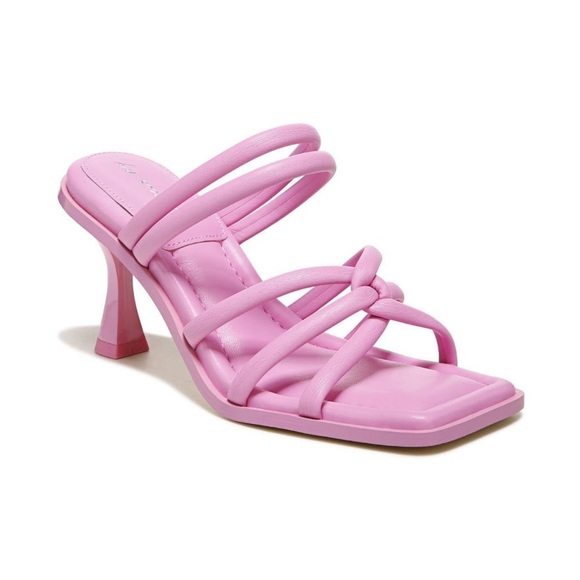 New CIRCUS BY SAM EDELMAN Savanna Sandal in Pink
Carnation Heels - Picture 1 of 16